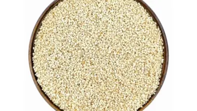 White sesame seeds